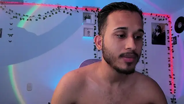 Raf brunette online show from 03-03-25, 12:27