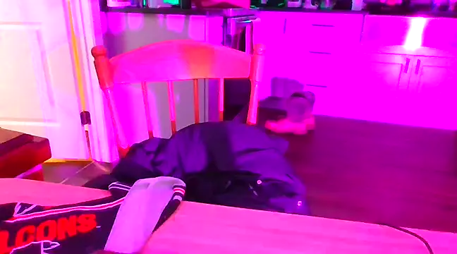 Snapshot of rickyslick123 chatting on 12-15-24, 09:03 rickyslick123 online show from 12-15-24, 09:03