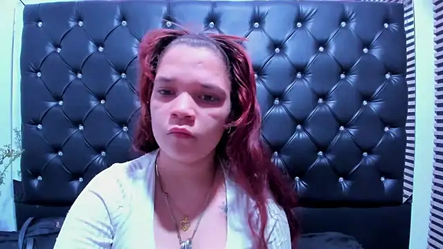 Snapshot of MelanyCarter18 chatting on 10-17-25, 01:03 MelanyCarter18 online show from 10-17-25, 01:03