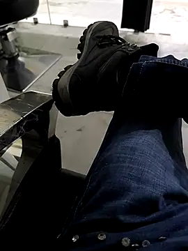 faaseel online show from 10-11-25, 11:42