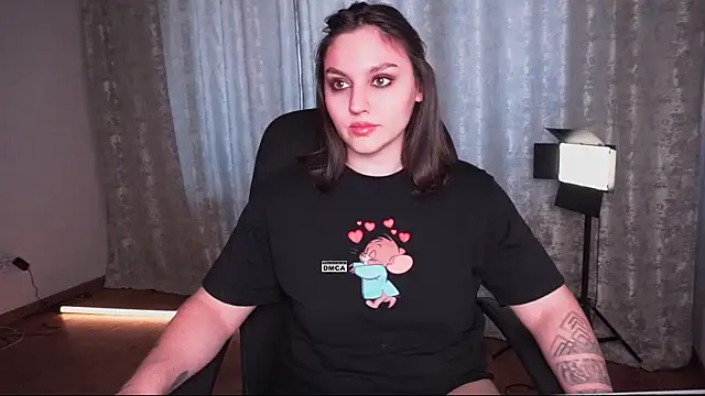 Hoot owl cb online show from 04-14-26, 07:36