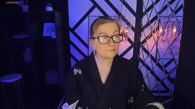 AlexandraKind online show from 02-14-25, 08:37