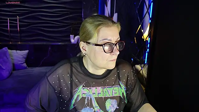 AlexandraKind online show from 02-19-25, 08:41