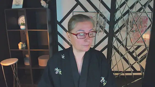 AlexandraKind online show from 09-16-25, 02:18