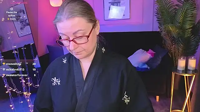 AlexandraKind online show from 03-01-26, 01:51