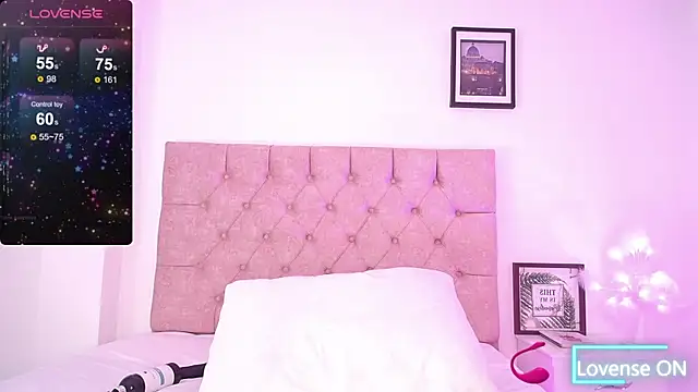  karenestrada online show from 03-09-25, 08:40