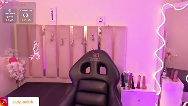 Snapshot of Andy_tay1 chatting on 10-13-25, 03:17 Andy tay1 online show from 10-13-25, 03:17