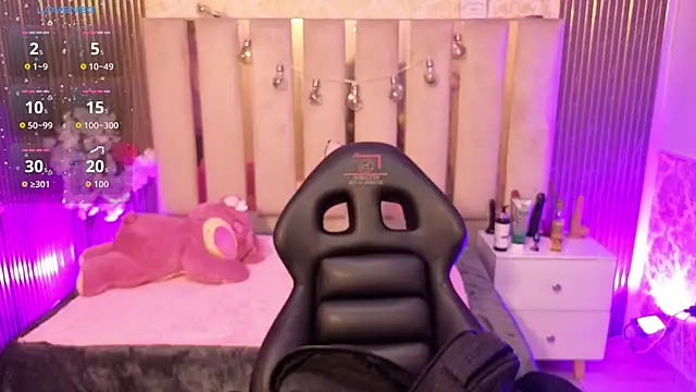 Andy tay1 online show from 11-09-25, 03:38