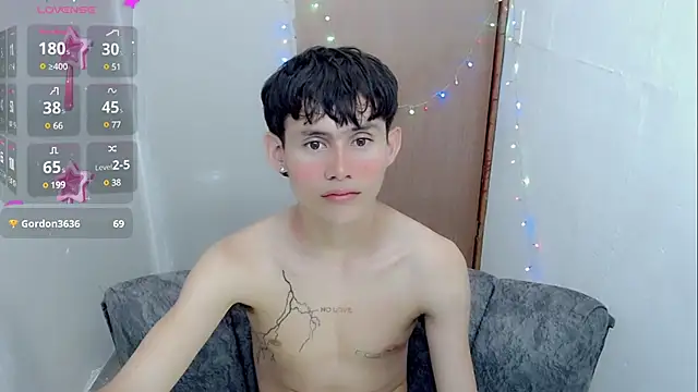 Snapshot of tanjiro_cute chatting on 12-22-24, 09:55 tanjiro cute online show from 12-22-24, 09:55