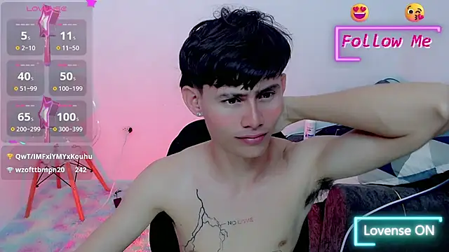 Snapshot of tanjiro_cute chatting on 01-18-25, 07:28 tanjiro cute online show from 01-18-25, 07:28