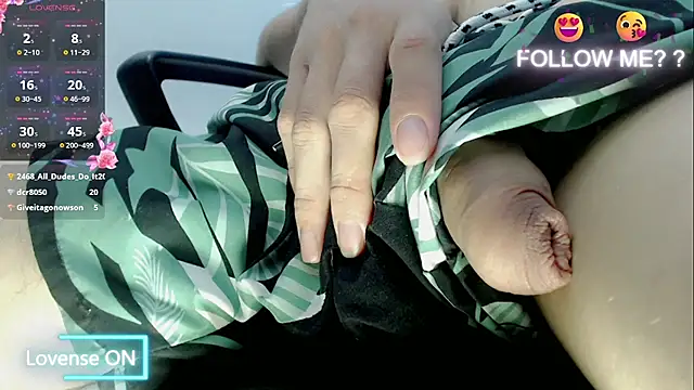 Snapshot of tanjiro_cute chatting on 02-07-25, 10:08 tanjiro cute online show from 02-07-25, 10:08