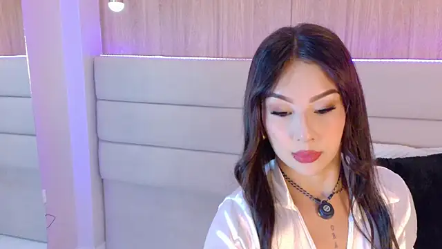 EymiCuper online show from 12-18-25, 07:20