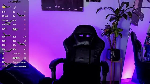 Alisson Wynter online show from 12-02-25, 03:12