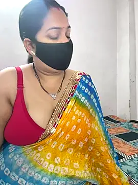 Snapshot of vinky05 chatting on 09-20-25, 03:29 vinky05 online show from 09-20-25, 03:29