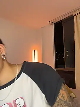 Chriss gomez2 online show from 01-13-26, 03:12