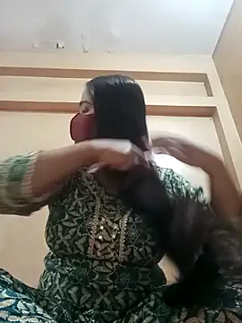 Magical Girl- online show from 01-17-25, 03:12