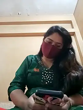 Magical Girl- online show from 02-10-25, 10:09