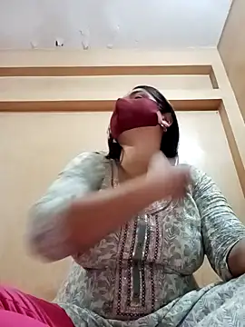 Magical Girl- online show from 02-12-25, 09:52