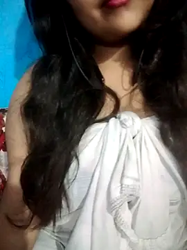 Snapshot of Love-Veronica chatting on 05-09-26, 06:24 Love-Veronica online show from 05-09-26, 06:24