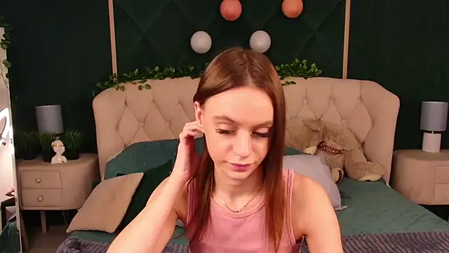 RebeccaMartons online show from 02-16-25, 04:09