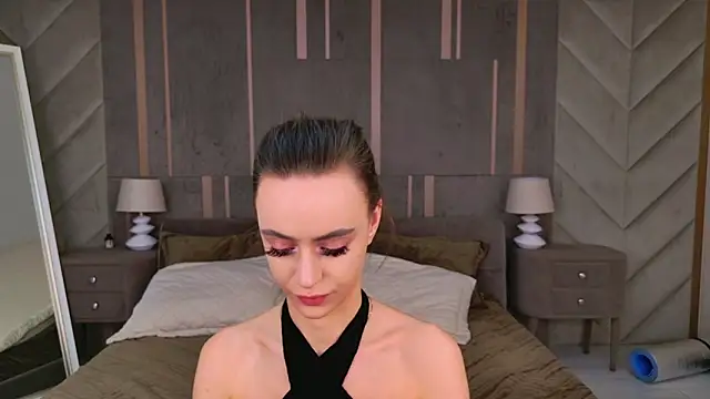 RebeccaMartons online show from 02-20-25, 12:19