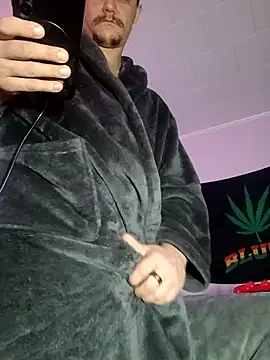 ChuckyyDee online show from 03-31-26, 10:32