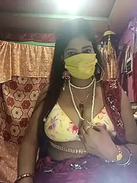 Snapshot of kamukh_sanju chatting on 02-02-25, 04:00 kamukh sanju online show from 02-02-25, 04:00