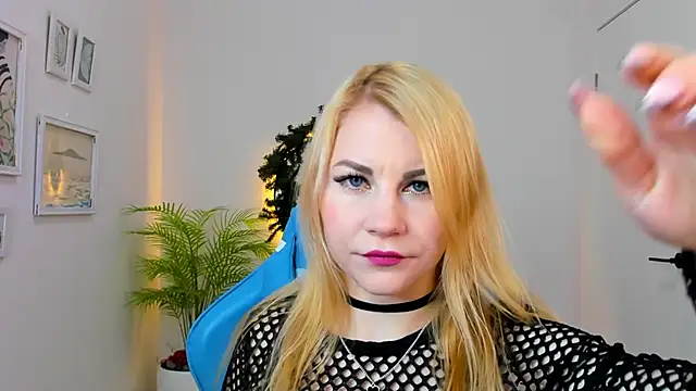 Ver 0nika online show from 12-22-24, 08:27