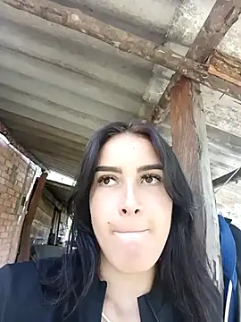 laura arias018 online show from 02-11-26, 05:40