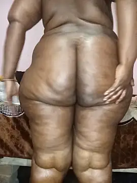 Snapshot of Sweetblackassxxx505 chatting on 09-23-25, 10:46 Sweetblackassxxx505 online show from 09-23-25, 10:46