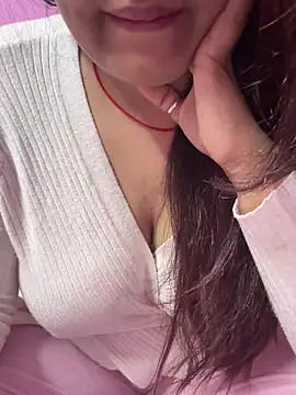  nishalove19 online show from 01-19-25, 07:15