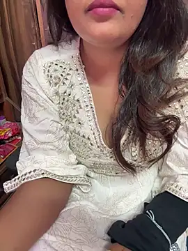  nishalove19 online show from 11-10-25, 07:24