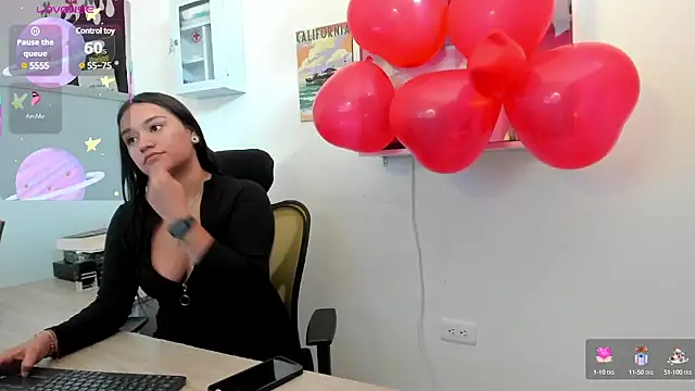 Snapshot of Megan_sophia2 chatting on 02-21-25, 01:33 Megan sophia2 online show from 02-21-25, 01:33