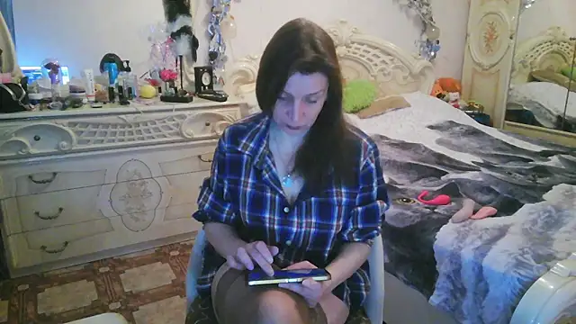 Debra Phoenix online show from 04-09-26, 10:26