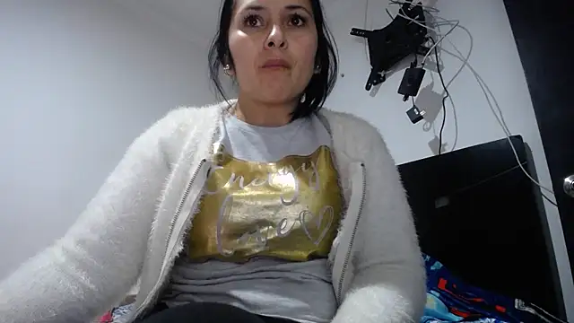 princehermosa44 online show from 11-15-25, 10:48