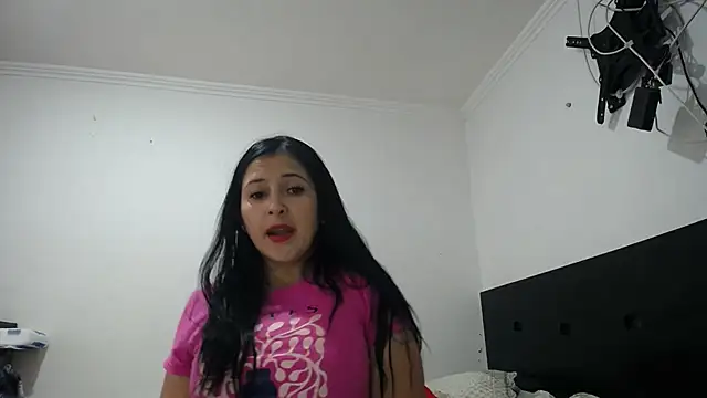 Snapshot of princehermosa44 chatting on 06-13-26, 07:45 princehermosa44 online show from 06-13-26, 07:45