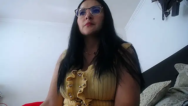Snapshot of princehermosa44 chatting on 07-06-26, 07:38 princehermosa44 online show from 07-06-26, 07:38