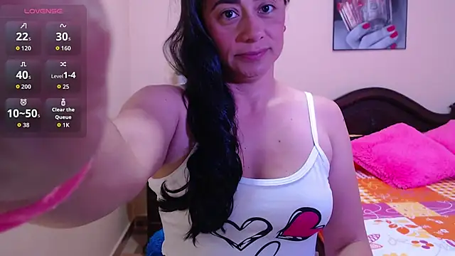 sara florez1 online show from 01-11-26, 10:42