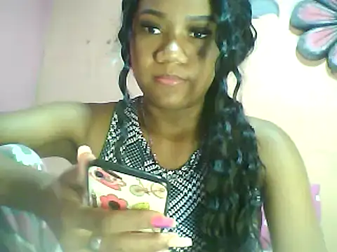 Fariana01 online show from 01-06-25, 01:53