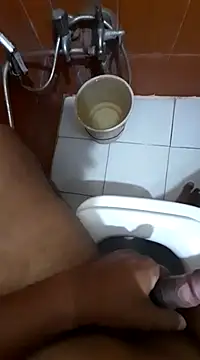 Snapshot of Sandy_1692 chatting on 12-06-24, 02:57 Sandy 1692 online show from 12-06-24, 02:57