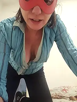 Vagabondainnamorata online show from 02-22-25, 04:09