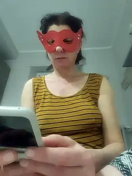 Vagabondainnamorata online show from 02-27-26, 07:36