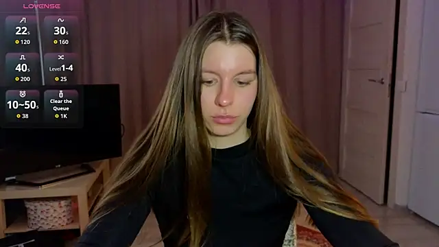 Snapshot of juicy_mystery chatting on 04-17-26, 01:36 juicy mystery online show from 04-17-26, 01:36