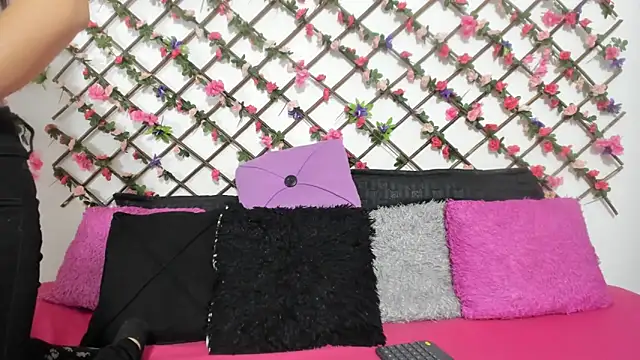 abby eemily online show from 03-08-25, 12:20