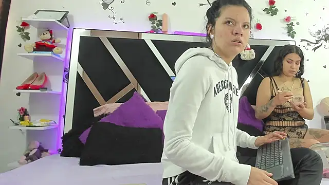 thedream girls online show from 10-01-25, 12:11