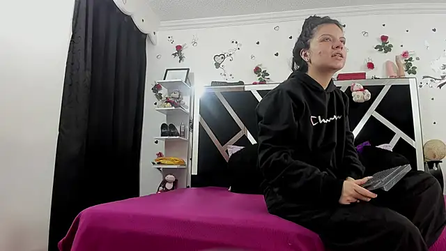 thedream girls online show from 10-29-25, 12:07