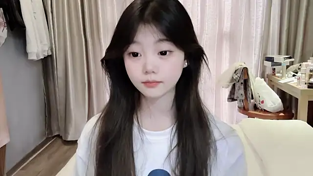 yangyang-1115 online show from 03-05-25, 07:16