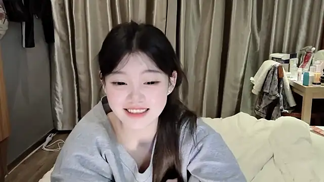 yangyang-1115 online show from 03-10-25, 03:09