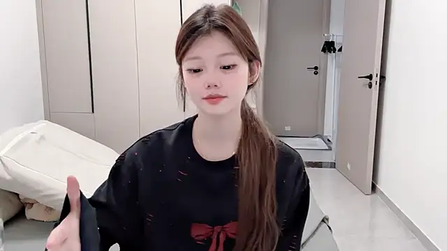 yangyang-1115 online show from 09-25-25, 04:49