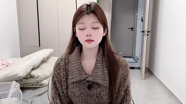 yangyang-1115 online show from 10-03-25, 03:47